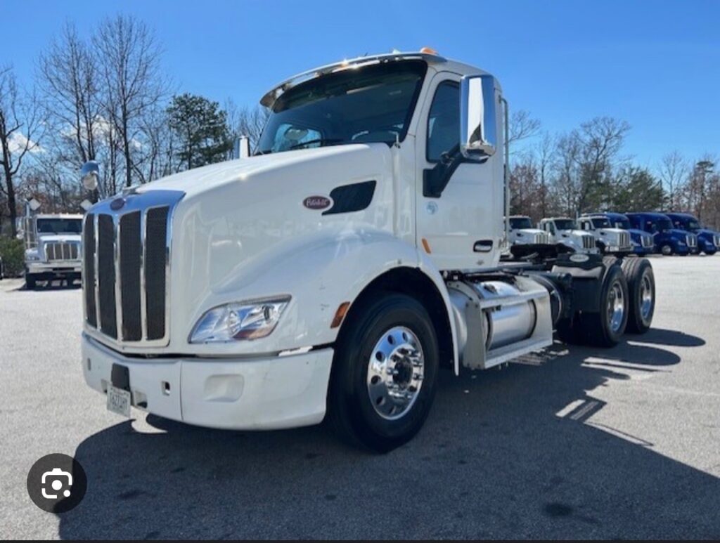 Peterbilt trucks 579